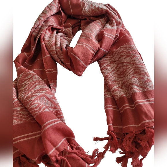 🆕️ Madewell Aztec Print Scarf - Picture 3 of 7